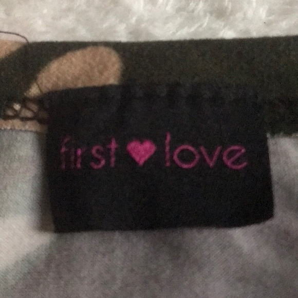 Shirt - Picture 3 of 3